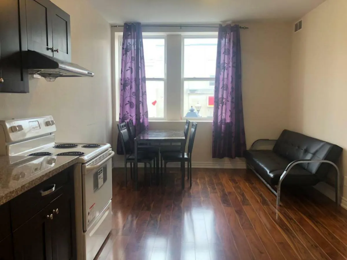 Comfort Apartments 4511 Queen St By Elevate Rooms Niagara Şelalesi